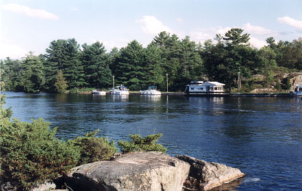 Photo: Seawall at Lovesick Lock