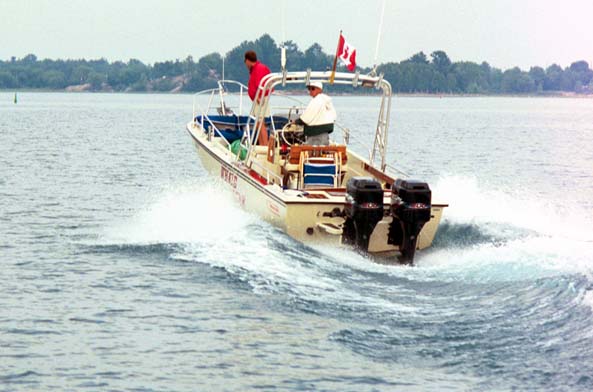 [Photo: Heading SE into Killarney Channel.]