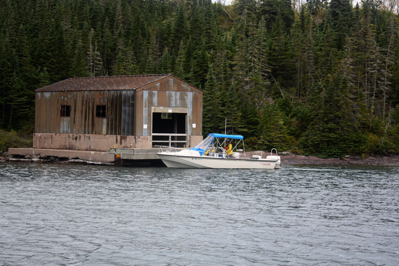 Photo: Boston Whaler REVENGE 22 HOMEASIDE on plane in the Amygdaloid Channel.