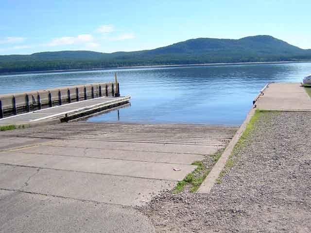 Photo: Boat launching ramp at Deep River, Ontario.