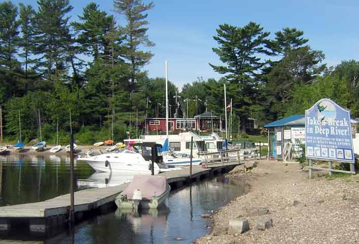 Photo: Deep River, Ontario municipal marina