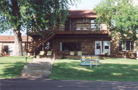 [Photo: Island Cove Resort]