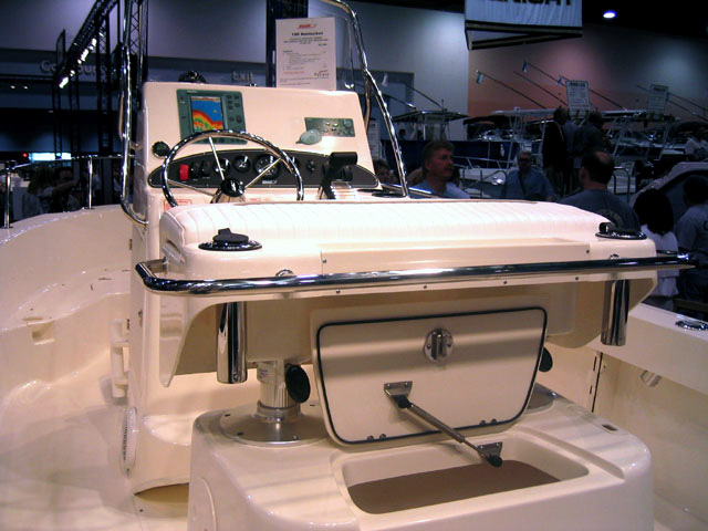 Photo: Boston Whaler 190-NANTUCKET model at Miami Boat Show; leaning post