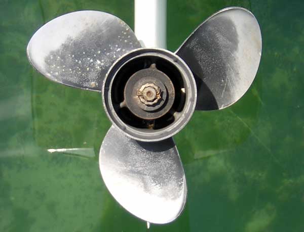 [Photo: OMC SSTII Propeller 14-1/2 X 19]