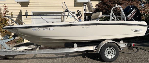 Whaler2.jpg