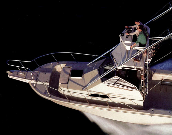 Whaler_25_SportFisherCatalog.jpg