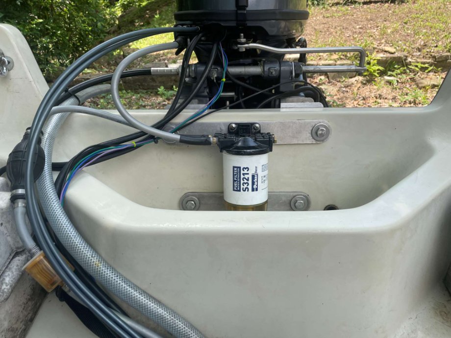 BW Montauk fuel line.jpg