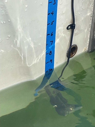 BW transom distance 2.jpg