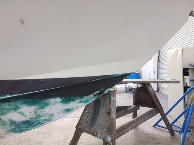 bow-waterline.JPG