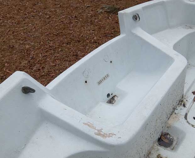 notchedTransom_.jpg
