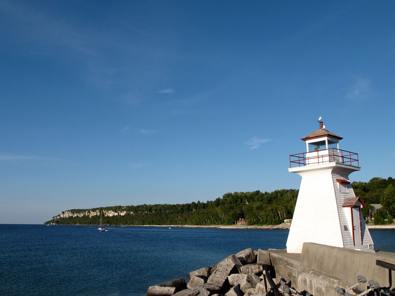 Photo: Georgian Bay at Lions Head Breakwater Pier