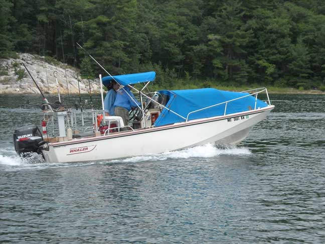 Photo: Boston Whaler OUTRAGE V-20 underway in Baie Fine.