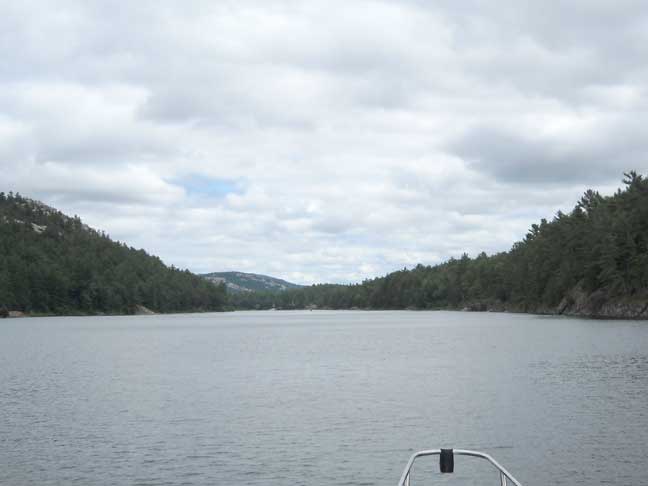 Photo: Approaching The Pool at the head of Baie Fine.