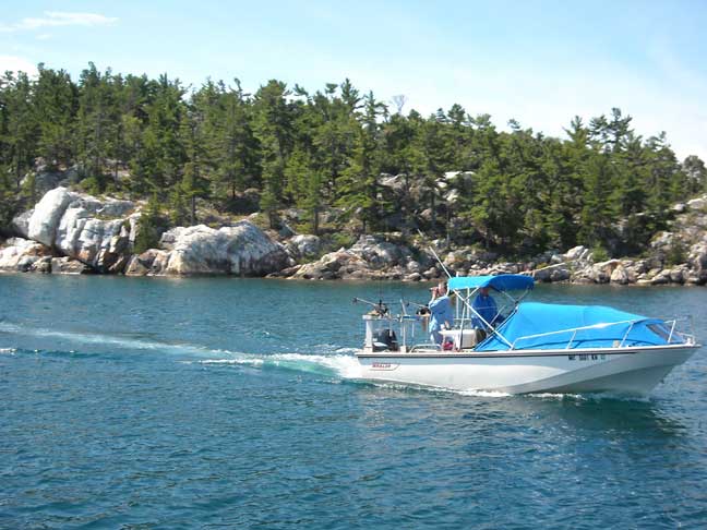 Photo: HOOSIER, a Boston Whaler OUTRAGE V-20 underway in Fraser Bay.