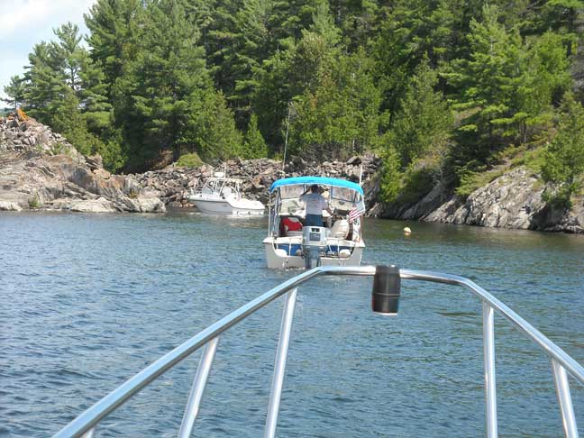Photo: Boats trasiting the very narrow Government Cut in McGregor Bay.