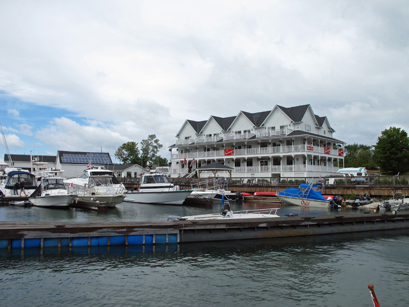 Photo: Sportsman's Inn, Killarney, Ontario