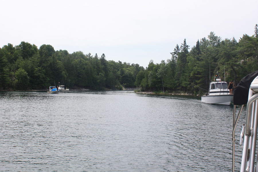 View of Hole In The Wal from North
