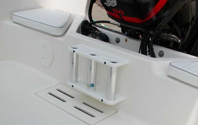 Photo: 2002 Boston Whaler 170 MONTAUK stern view showing transducer mounting, elevated tail lights, Pate 27-gallon tank