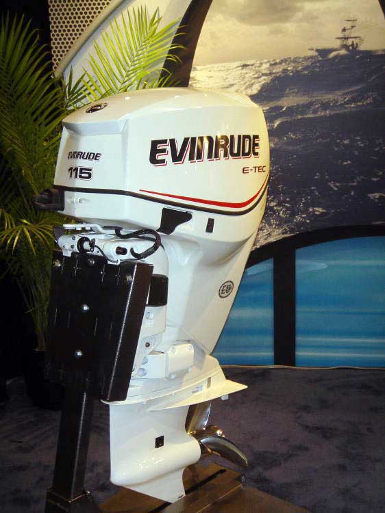 Photo: Evinrude E-TEC 115-HP outboard motor