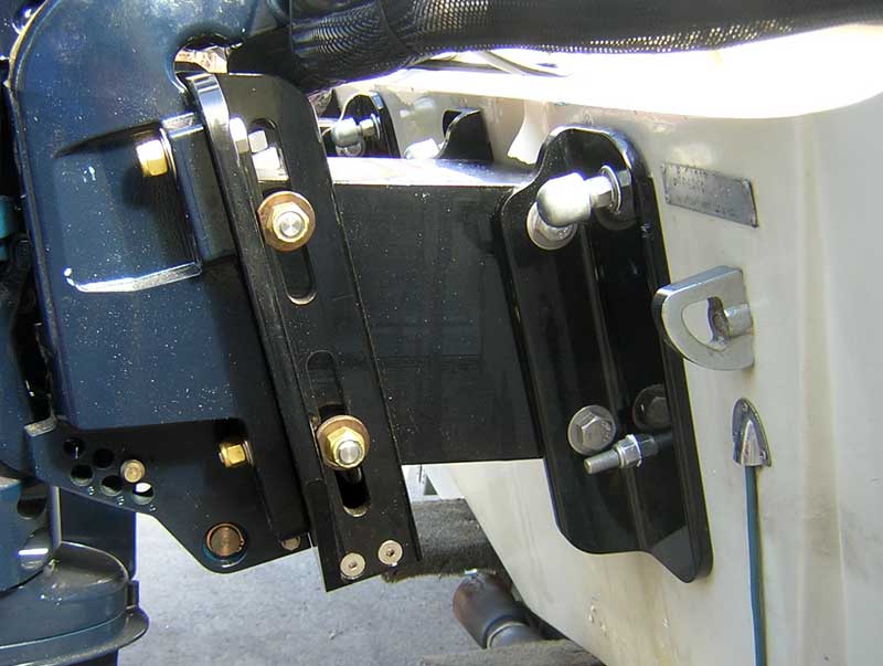 Photo: Close Up of Rite-Hite engine set back bracket with jackplate